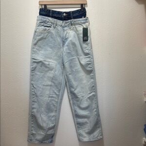 Wild fable mid-rise 90’s relaxed straight jeans, Size 6